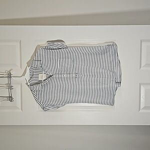 American Eagle Blue White Lightweight One Pocket Short Sleeve Top Size XS